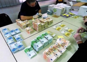 Consolidarea împrumuturilor și a datoriilor