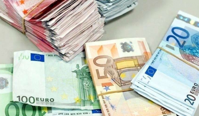 Faceți cererile dvs. de împrumut aici
