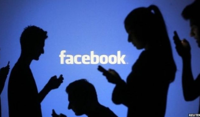 Facebook-ul, oracolul virtual al omenirii!