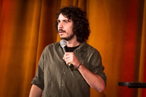 Show de stand up comedy cu... Costel