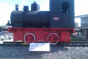 Locomotivă cu aburi în gara Constanţa