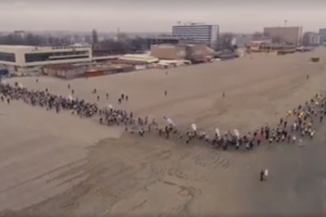 MAMAIA: PESTE 2000 DE SPORTIVI DIN ȚARĂ ȘI STRĂINĂTATE VOR ALERGA LA 