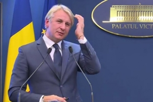 ORLANDO TEODOROVICI: PE VREMURI...